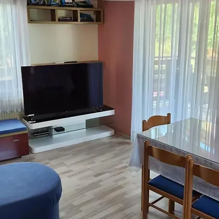 In Kamnik Апартаменты *